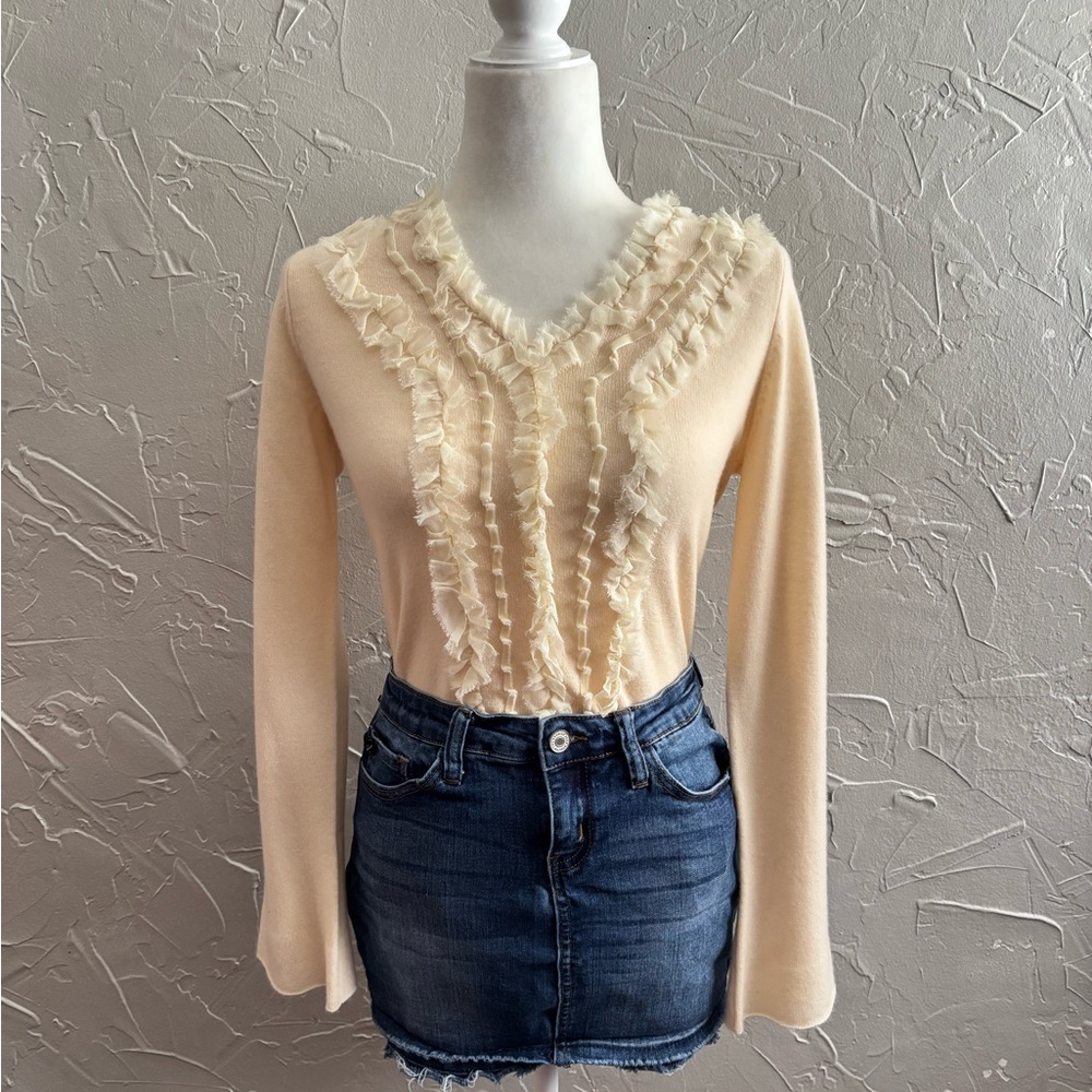 The Vertical Design NEW WITH TAGS Ivory Cashmere Sweater ☕️☁️